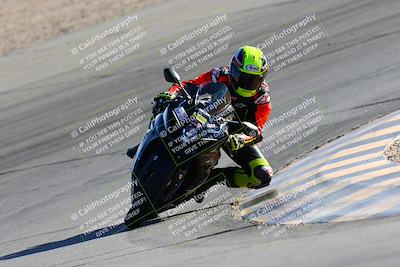 media/Jan-08-2022-SoCal Trackdays (Sat) [[1ec2777125]]/Turn 10 (2pm)/